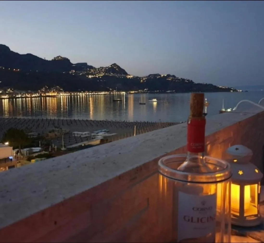 Appartamento Janeta Panoramic Loft Giardini Naxos
